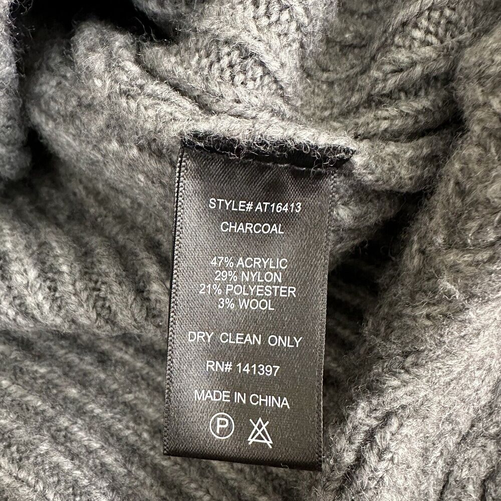 ASTR The Label Women’s Grey Wool Blend Bat Sleeves Sweater Size M - Picture 6 of 7